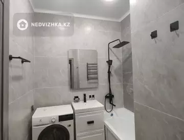 2-комнатная квартира, этаж 8 из 9, 60 м²