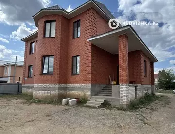 5-комнатный дом, 10 соток, 414 м²