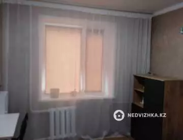 3-комнатная квартира, этаж 4 из 9, 64 м²
