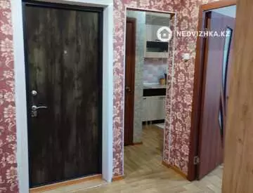 3-комнатная квартира, этаж 4 из 9, 64 м²