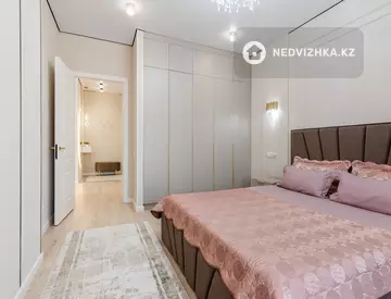 2-комнатная квартира, этаж 13 из 16, 63 м², на длительный срок