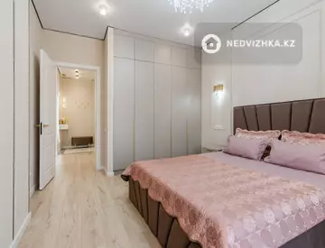 2-комнатная квартира, этаж 13 из 16, 63 м², на длительный срок