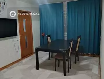 4-комнатная квартира, этаж 3 из 5, 62 м²