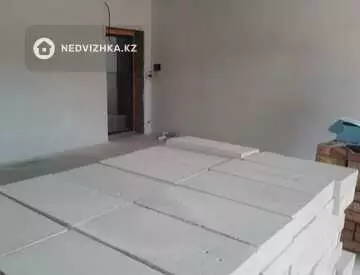 1-комнатная квартира, этаж 3 из 6, 43 м²