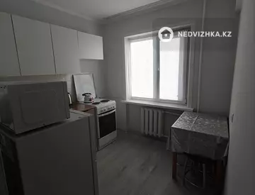 2-комнатная квартира, этаж 2 из 5, 47 м², посуточно