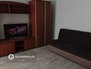2-комнатная квартира, этаж 2 из 5, 47 м², посуточно