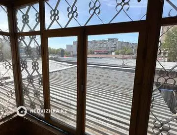 1-комнатная квартира, этаж 2 из 5, 30 м²