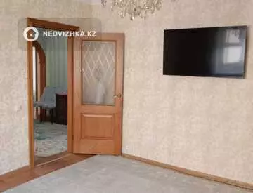 4-комнатная квартира, этаж 7 из 9, 76 м²