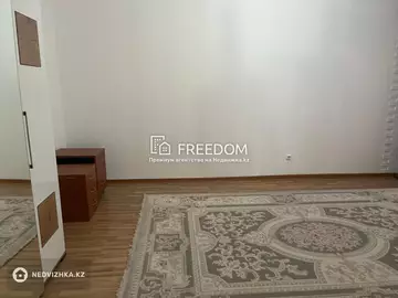 1-комнатная квартира, этаж 9 из 10, 40 м²