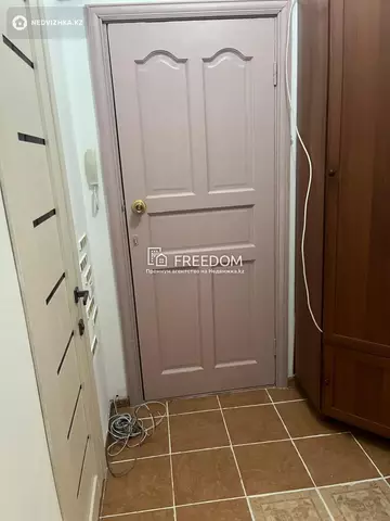 1-комнатная квартира, этаж 9 из 10, 40 м²