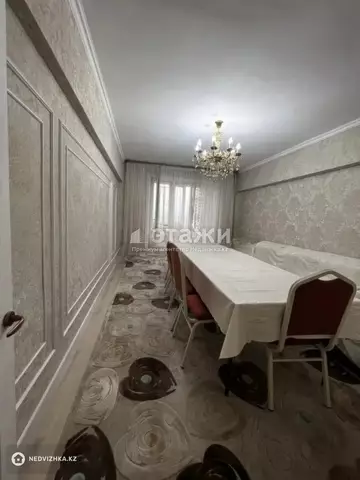 4-комнатная квартира, этаж 5 из 6, 93 м²