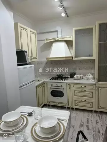 2-комнатная квартира, этаж 1 из 4, 50 м²