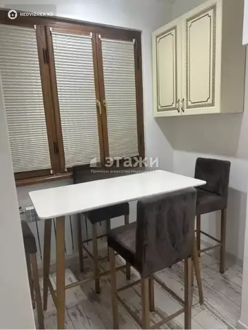 2-комнатная квартира, этаж 1 из 4, 50 м²
