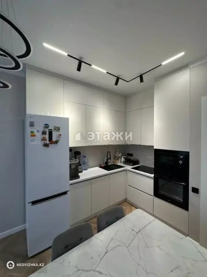50 м², 2-комнатная квартира, этаж 8 из 13, 50 м², изображение - 1