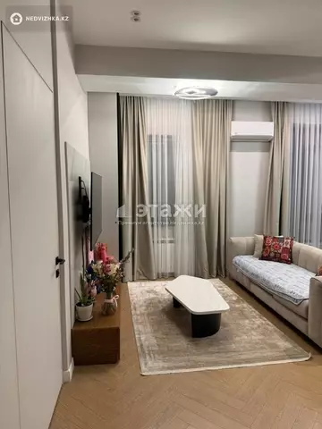 2-комнатная квартира, этаж 5 из 10, 70 м², на длительный срок