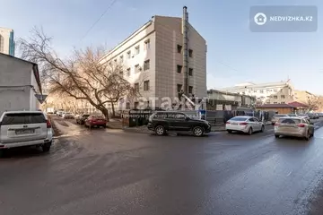 Офисное помещение, 12 этажей, 314 м²