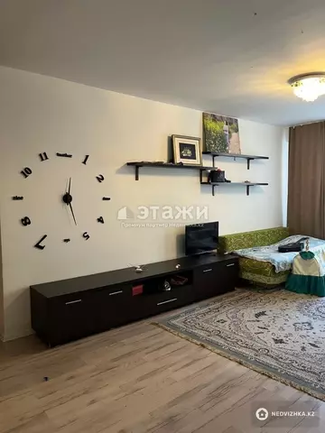 2-комнатная квартира, этаж 3 из 24, 68 м²