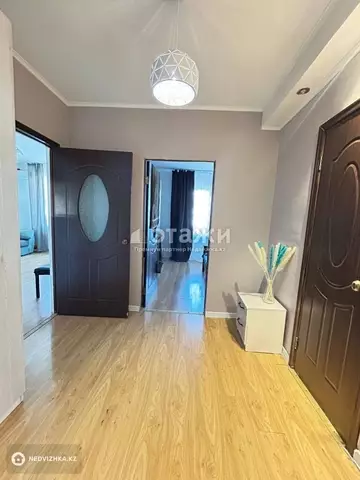 2-комнатная квартира, этаж 5 из 12, 55 м²