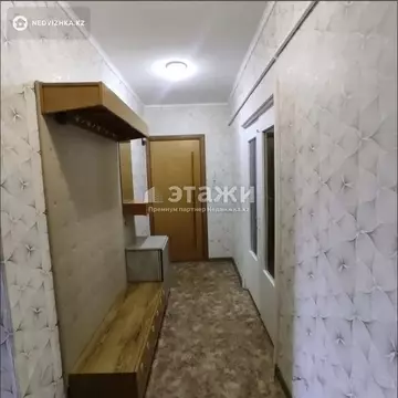 2-комнатная квартира, этаж 2 из 5, 50 м²