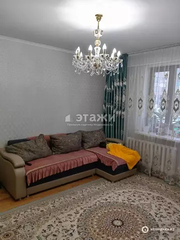 2-комнатная квартира, этаж 1 из 12, 54 м²