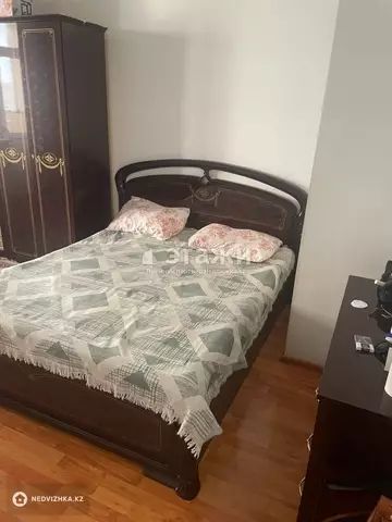 2-комнатная квартира, этаж 10 из 21, 70 м²