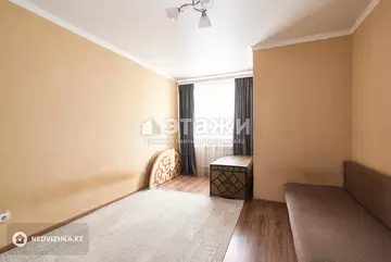 1-комнатная квартира, этаж 9 из 9, 33 м²