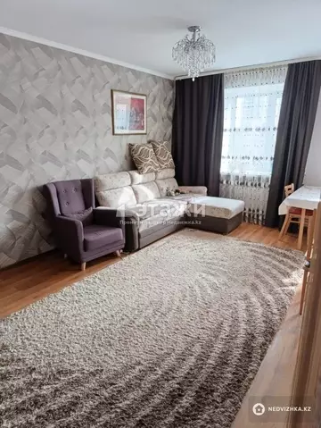 3-комнатная квартира, этаж 2 из 5, 60 м²