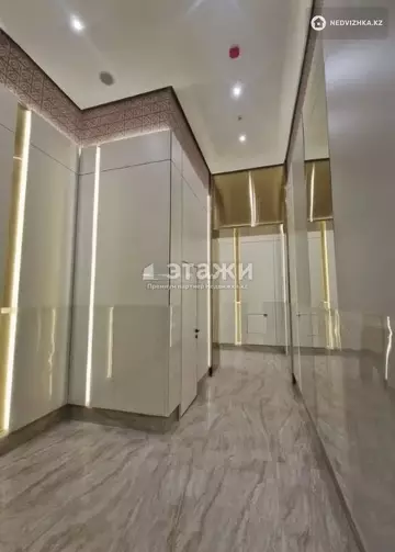 2-комнатная квартира, этаж 9 из 9, 64 м²