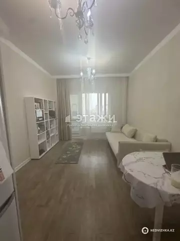 1-комнатная квартира, этаж 6 из 19, 42 м²