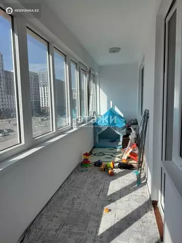 2-комнатная квартира, этаж 4 из 7, 74 м²