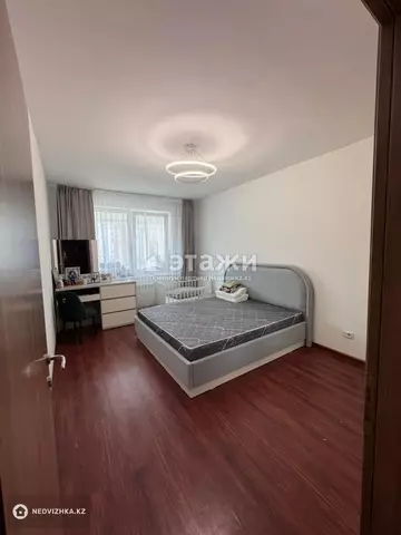 2-комнатная квартира, этаж 4 из 7, 74 м²