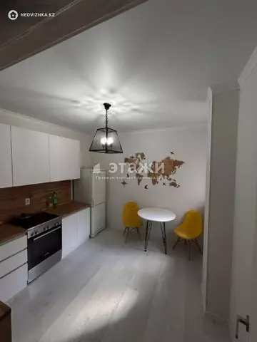 1-комнатная квартира, этаж 3 из 10, 45 м²