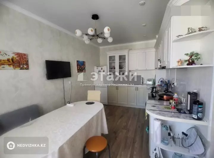 81.2 м², 2-комнатная квартира, этаж 6 из 7, 81 м², изображение - 1
