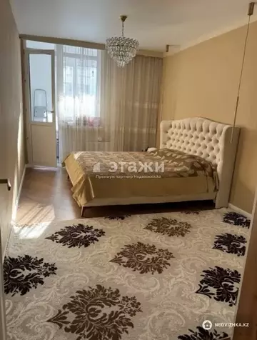 2-комнатная квартира, этаж 3 из 9, 66 м²