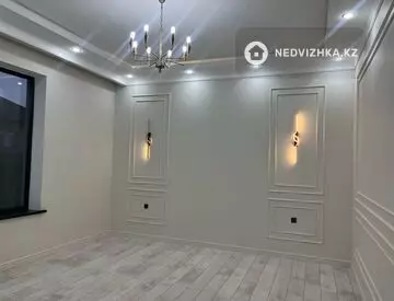 5-комнатный дом, 8 соток, 220 м²