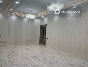 5-комнатный дом, 8 соток, 220 м²