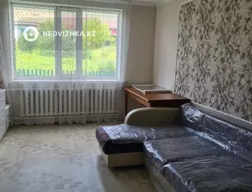2-комнатная квартира, этаж 2 из 2, 42 м²