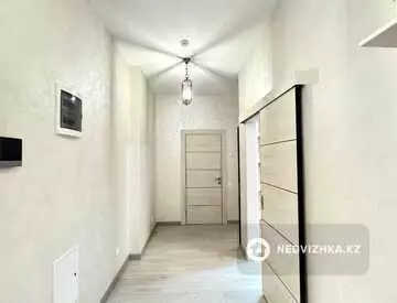 1-комнатная квартира, этаж 3 из 17, 50 м²