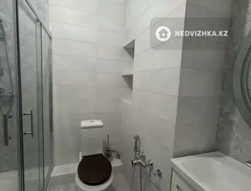 1-комнатная квартира, этаж 3 из 17, 50 м²