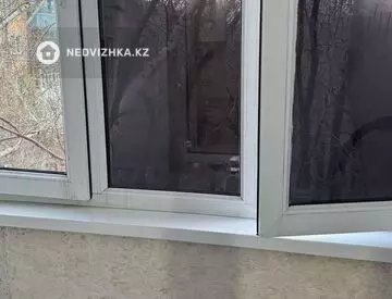 2-комнатная квартира, этаж 4 из 5, 49 м²