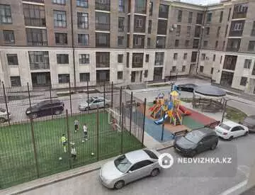 3-комнатная квартира, этаж 3 из 5, 113 м²