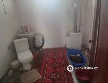 4-комнатная квартира, этаж 1 из 14, 80 м²