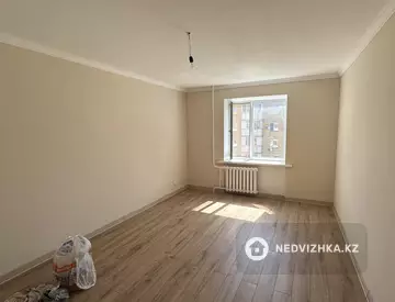 2-комнатная квартира, этаж 4 из 5, 54 м²