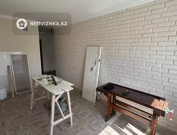 2-комнатная квартира, этаж 4 из 5, 54 м²