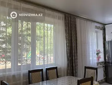 2-комнатная квартира, этаж 1 из 5, 45 м²