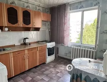3-комнатная квартира, этаж 4 из 5, 84 м²