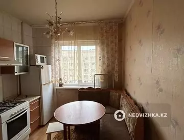 1-комнатная квартира, этаж 8 из 9, 40 м²