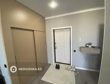 1-комнатная квартира, этаж 4 из 9, 40 м²