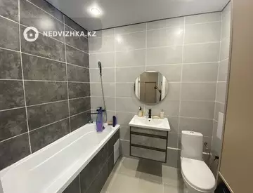 1-комнатная квартира, этаж 4 из 9, 40 м²