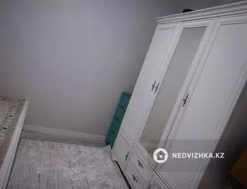5-комнатный дом, 6 соток, 600 м²